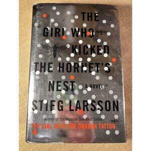 The Girl Who Kicked the Hornet's Nest (Millennium Trilogy) by Stieg Larsson